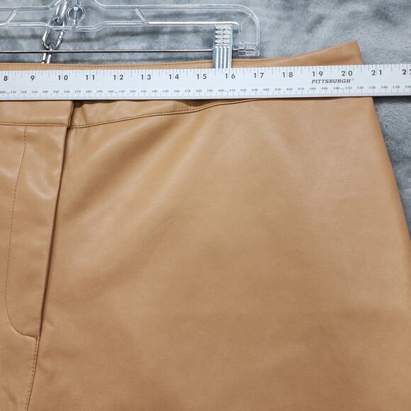 Bagatelle Pants Womens 2X Tan Camel Faux Leather High Rise Wide Leg Crop Stretch - Picture 7 of 11